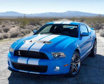 2010-ford-shelby-gt500-2